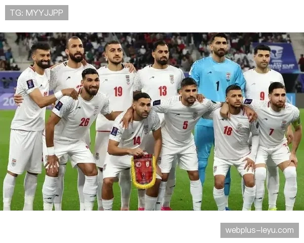 足球杯赛决赛上演4-3惊天对决，冠军之路戏剧性十足表现抢眼