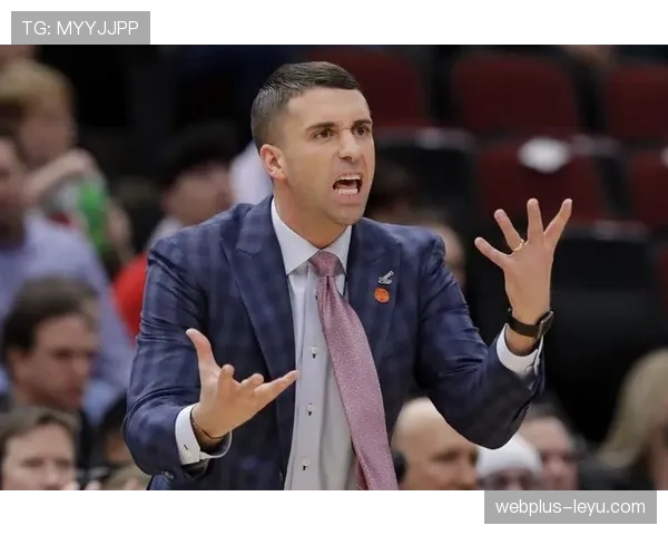 赫罗纳以高压逼抢战术保持稳健表现，近期战胜强敌展现球队竞争力