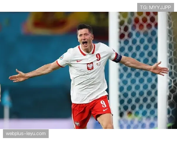 莱万多夫斯基射门分布与转化率解析：终结能力为何如此稳定