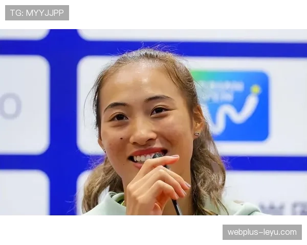 郑钦文训练场像军营，穿着跑鞋出门都得像顶级特工那样严肃？