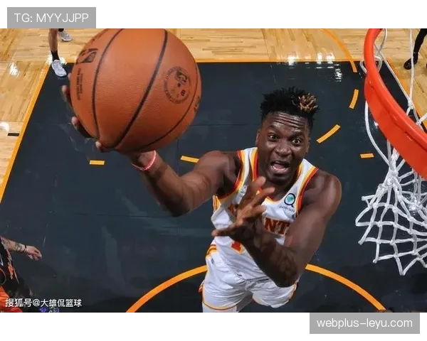 马丁无球跑动制造空位，高效得分改变球队进攻结构